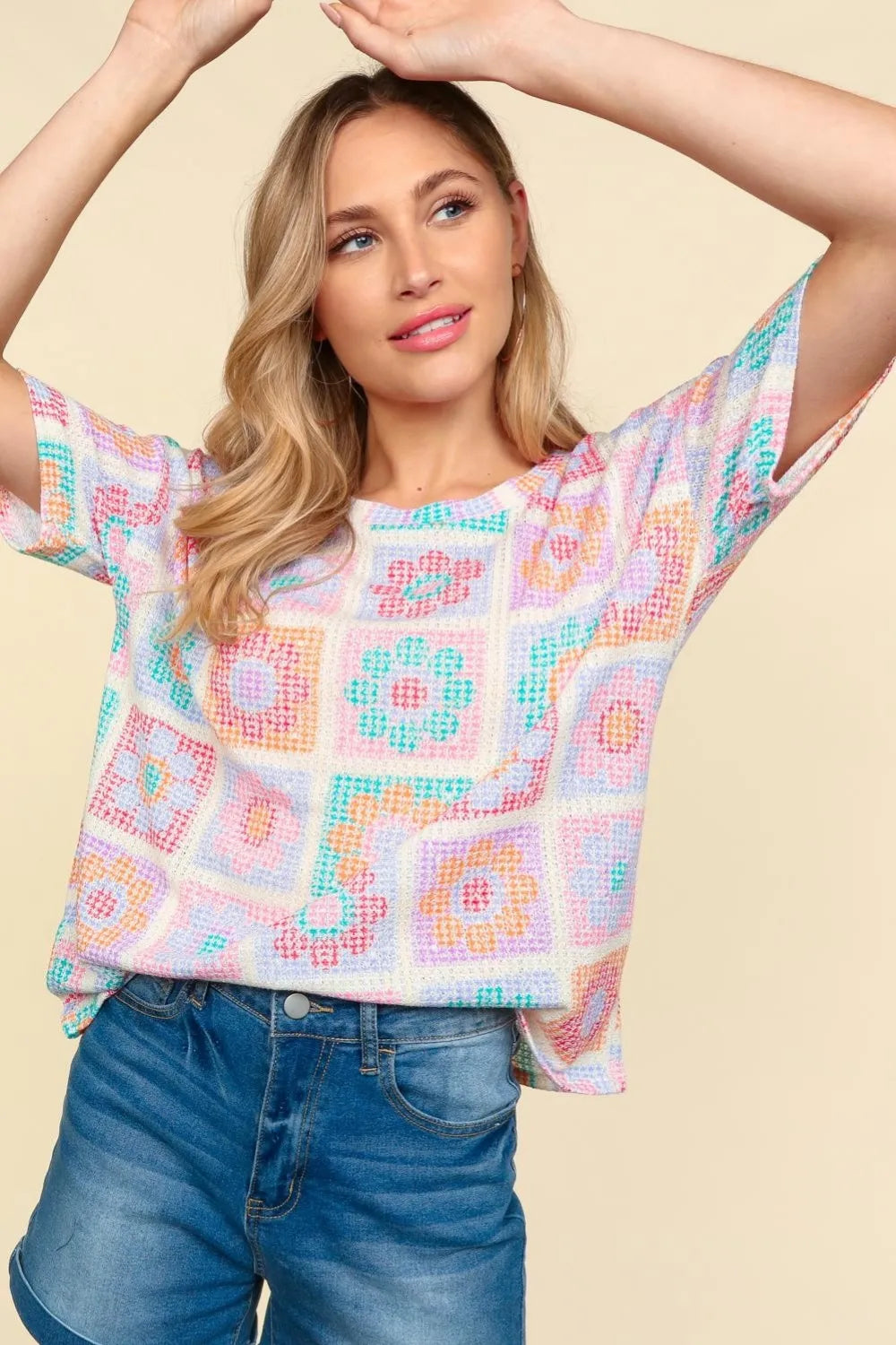 Haptics Flower Print Round Neck Short Sleeve T-Shirt 61b0dd01-b3f8-4b1f-b532-93e4253f901b-Max