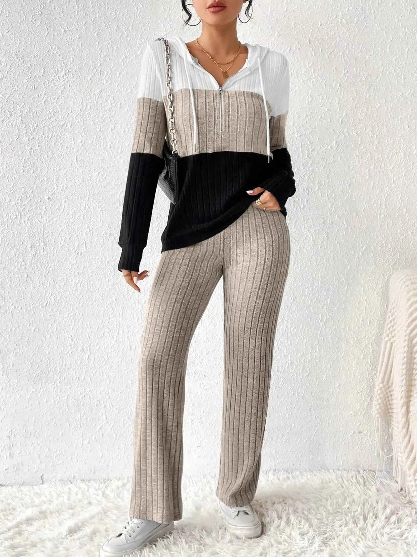 Color Block Half Zip Hooded Top and Pants Set 61c6fcbc9cef4054a4f4768407ce1442-Max-Origin