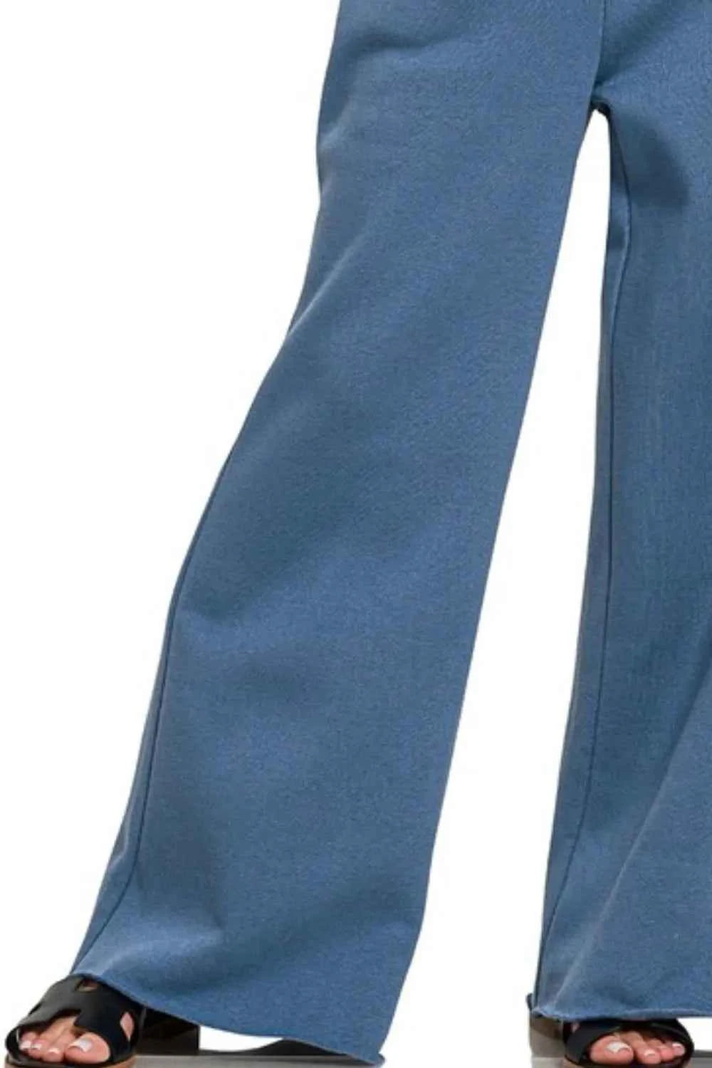 Zenana Fleece Exposed Seam Wide Leg Sweatpants 61d6bcb5-5055-485c-8960-87116284b07f-Max-Origin