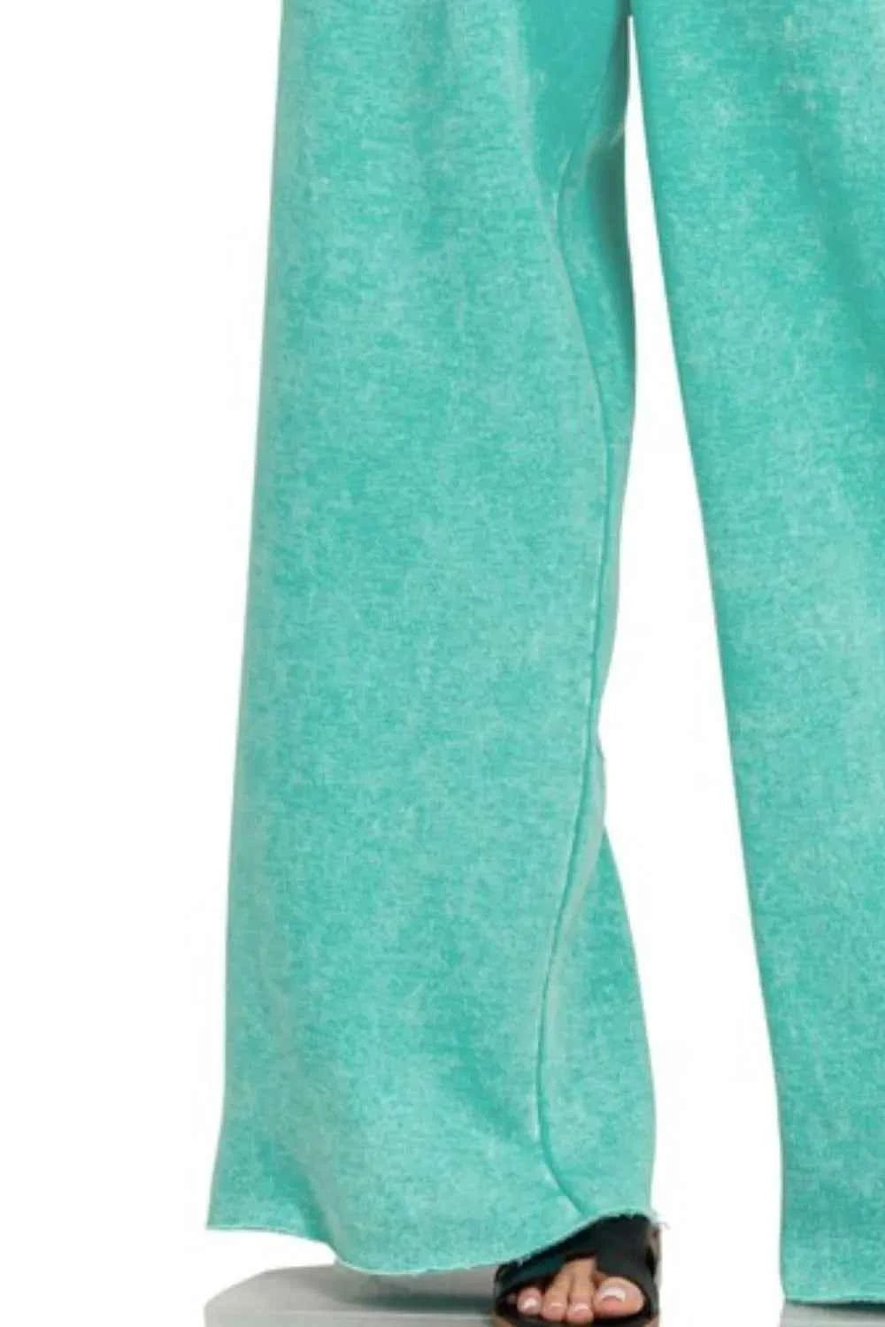 Zenana Acid Wash Fleece Palazzo Sweatpants with Pockets 624b5dee-ca57-494f-a48a-14b582b9f39a-Max-Origin