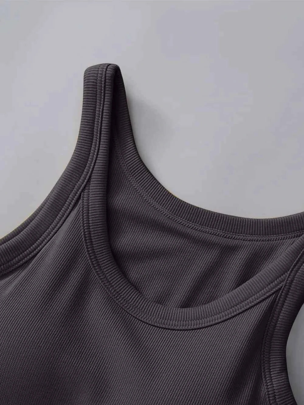 Round Neck Tank with Bra 62659ba6-d8be-4cf6-b8a9-a2a59461d554-Max