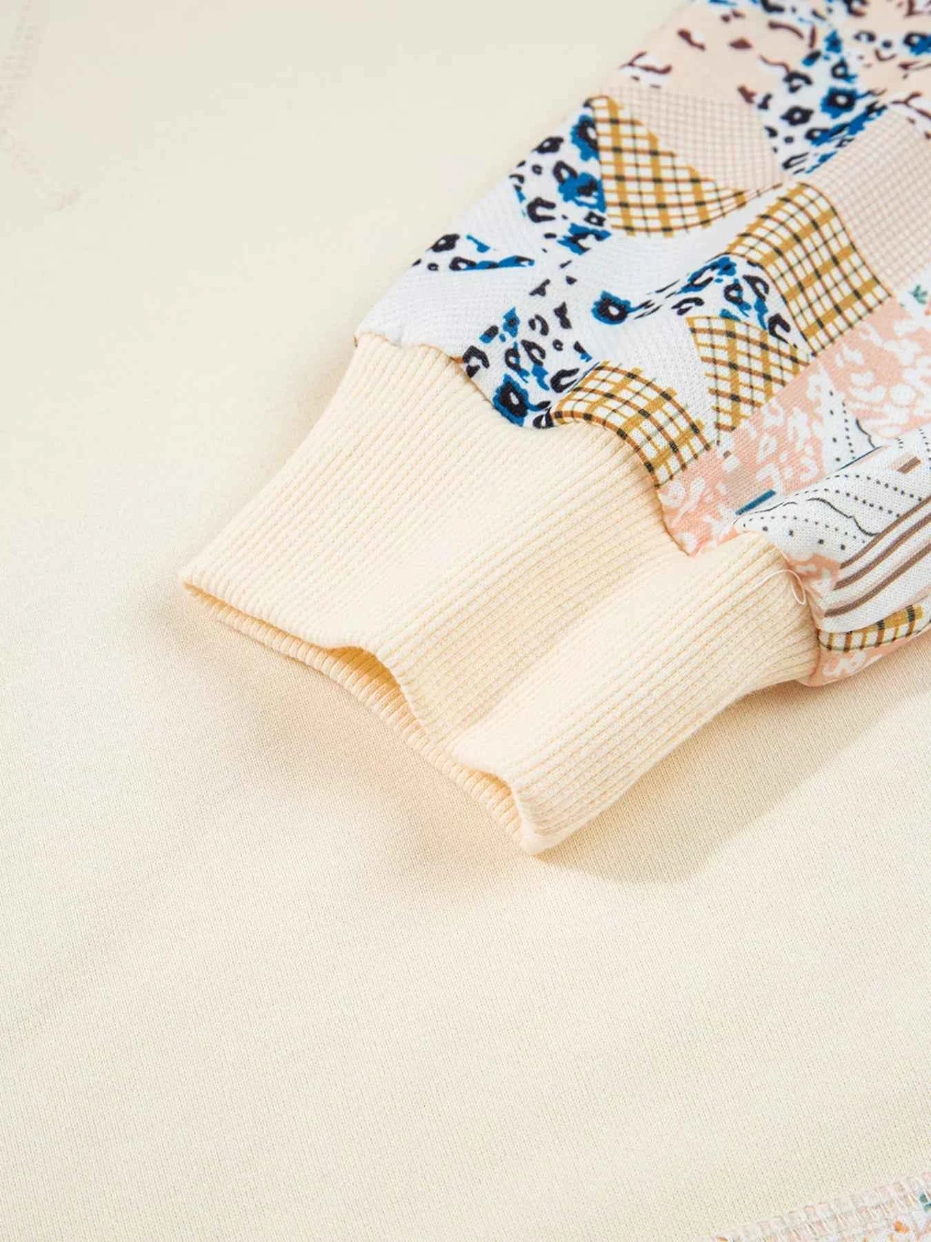 Geo Pattern Patchwork Hoodie with Kangaroo Pocket 626d865356244fe491665b0054b4b829-Max-Origin