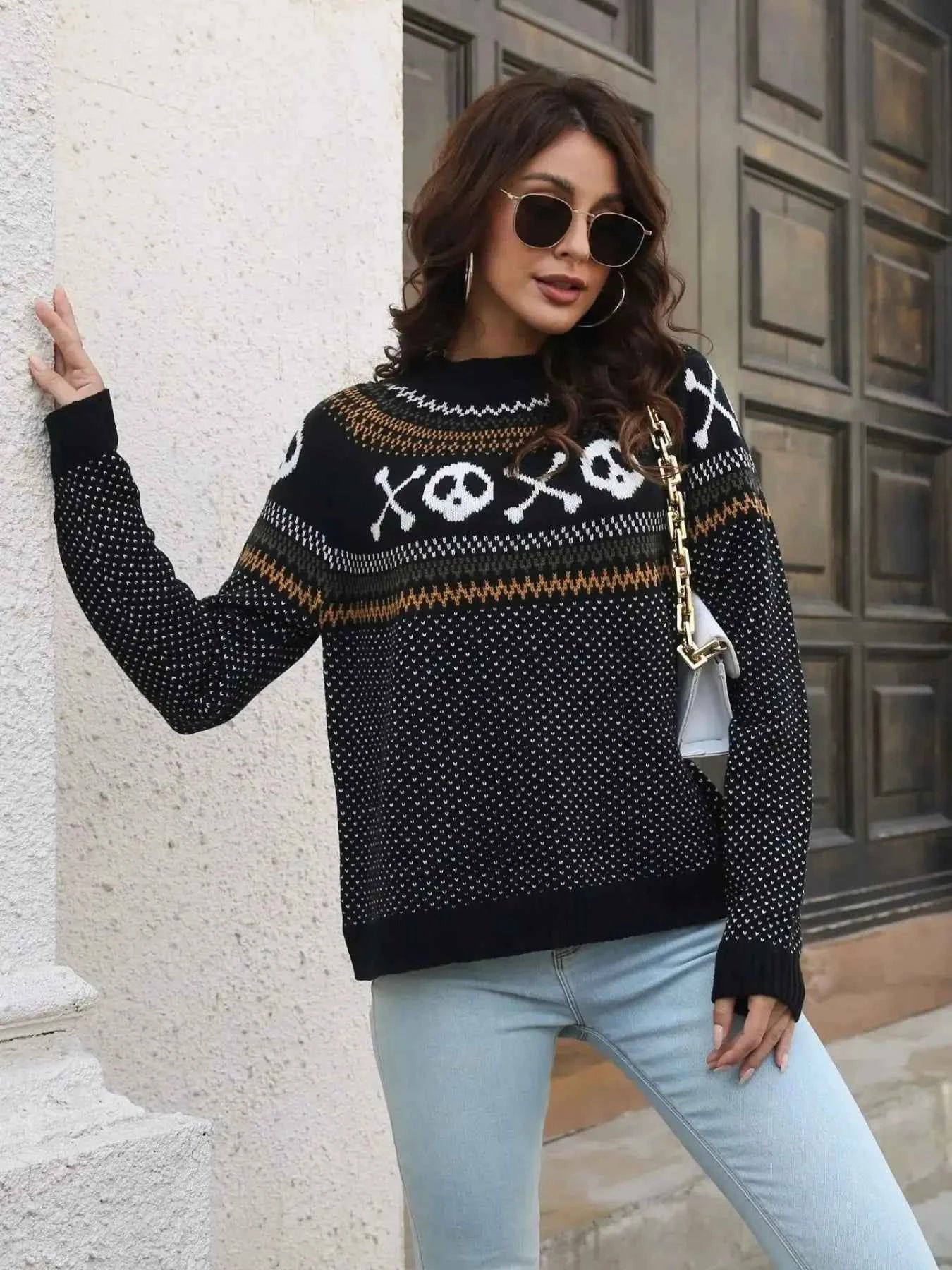 Skull Pattern Round Neck Sweater Black 62a5f649-02bb-47f7-bf9e-e282e77b402c-Max-Origin