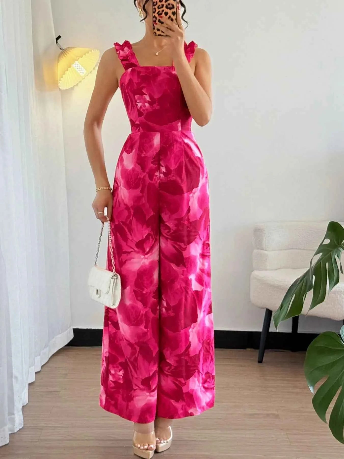 Floral Print Square Neck Wide Leg Jumpsuit 62c47cef-6c1a-4d1a-bd2d-33173399e56e-Max-Origin
