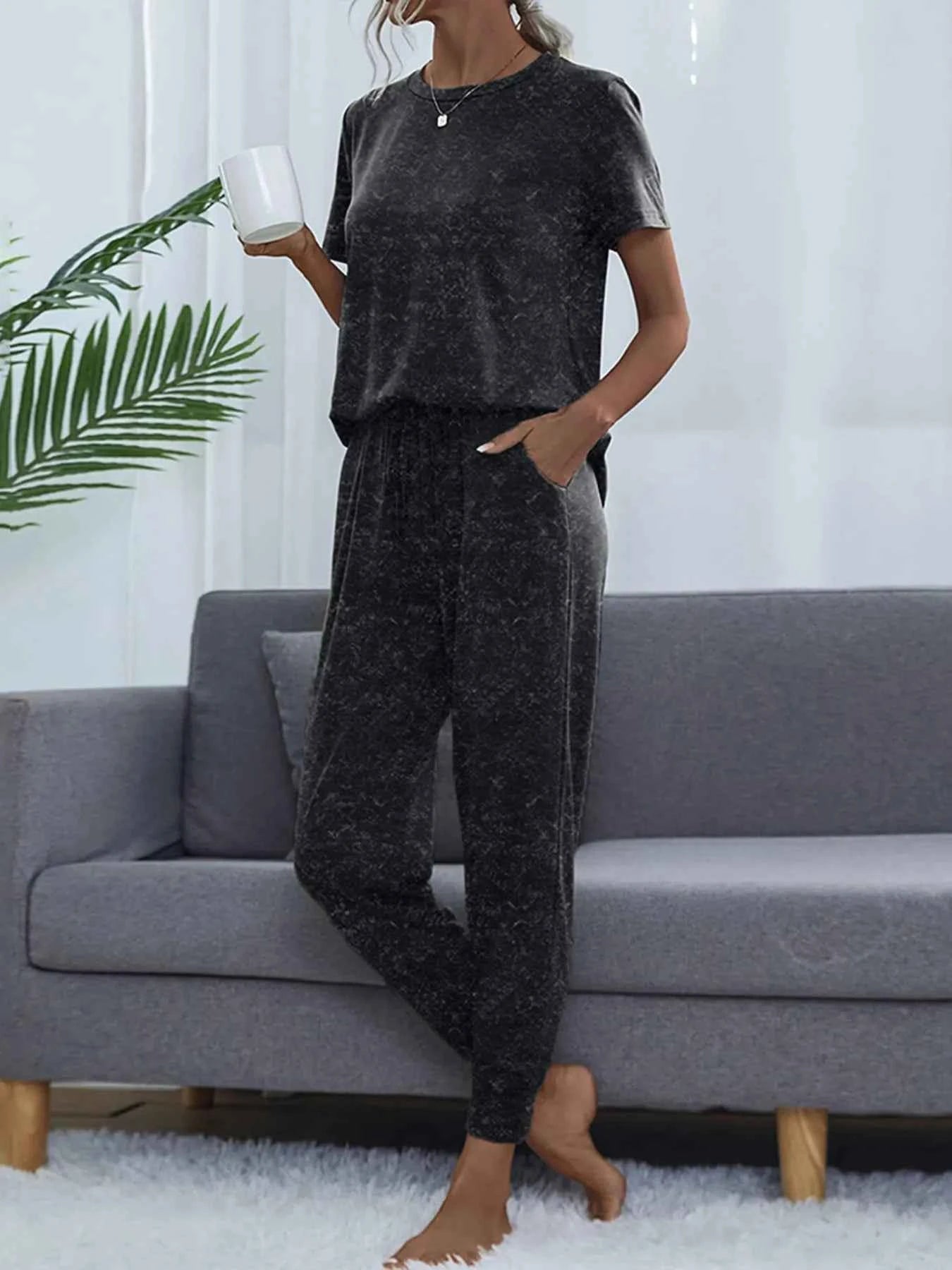Round Neck Short Sleeve Top and Pants Lounge Set 62e5060c433449dfba8f863d5f28232b-Max-Origin