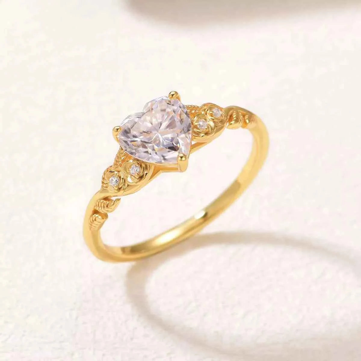 1.5 Carat Moissanite 925 Sterling Silver Heart Ring 63486289-d89b-4aa3-9937-eb18dba69993-Max-Origin