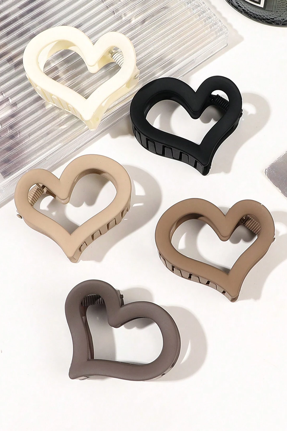 Light Pink Simple Frosted Heart Shaped Hair Claw Clip 63495775fa8c639d