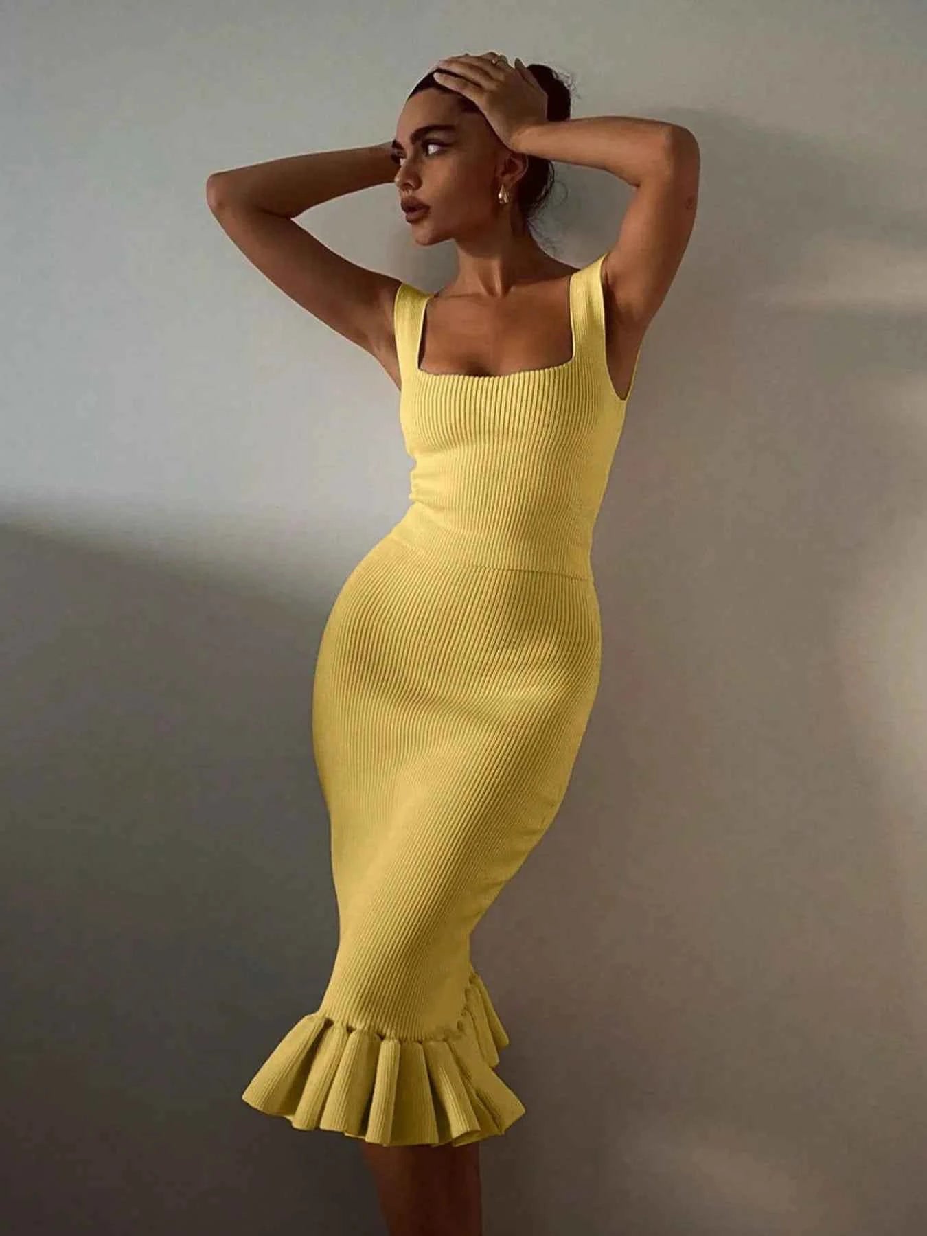 Ribbed Knit Bodycon Mermaid Dress with Ruffle Hem Yellow 63691113-4bcc-41e4-8c24-8f35ebe9241d-Max-Origin