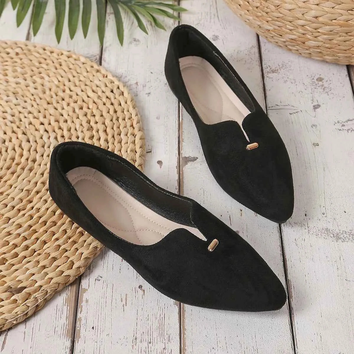 Point Toe Flats Slip-Ons 637c125a2f504c91a684d88341a034c1-Max-Origin