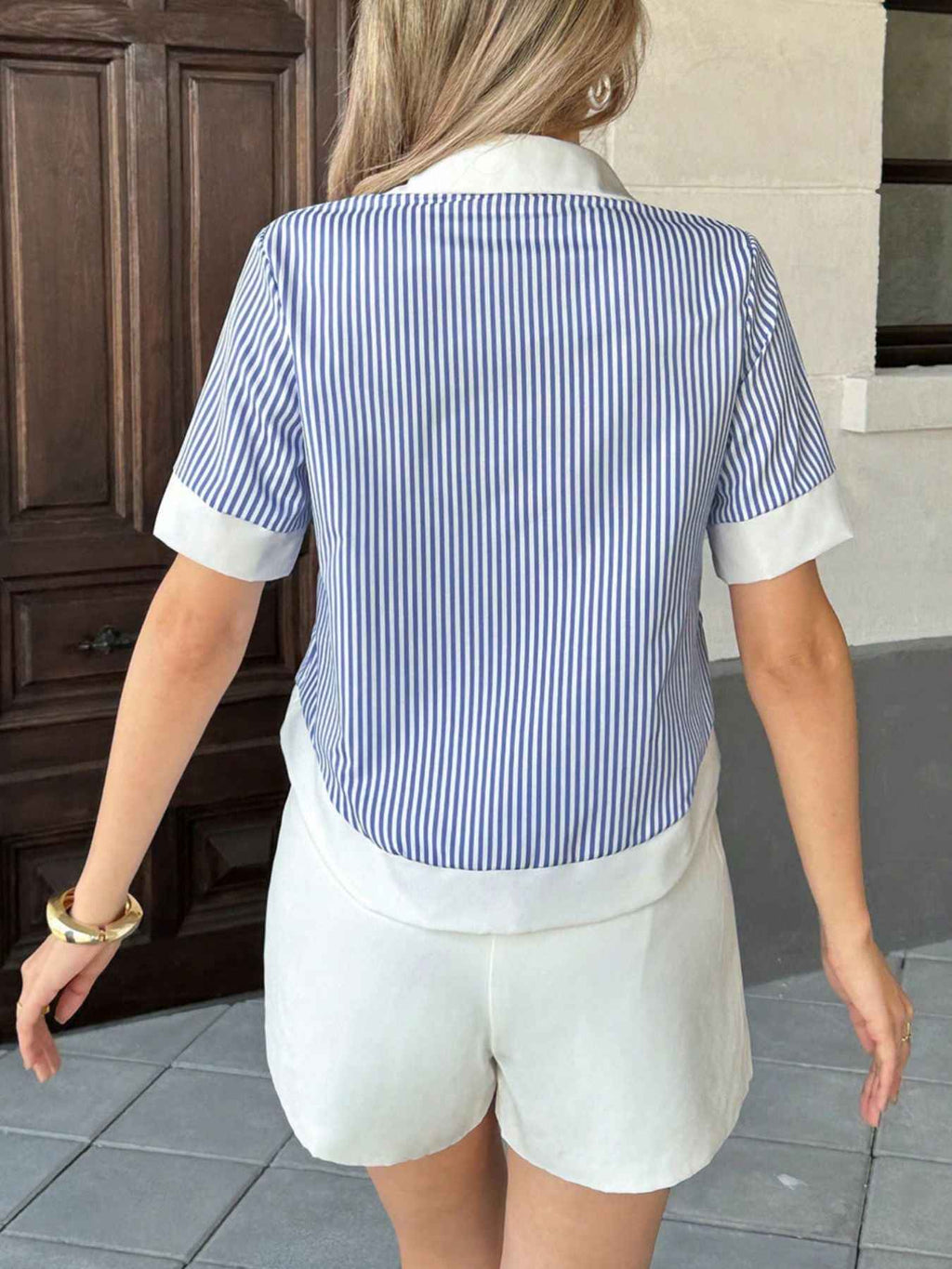 Striped Button-Down Short Sleeve Shirt 63dd3843-1c96-4d2d-a9ed-4e36aa4e0793-Max