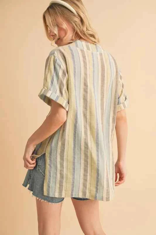 Side Slit Striped Short Sleeve Blouse 63e48b548cba45238e1d070e524904ed-Max-Origin