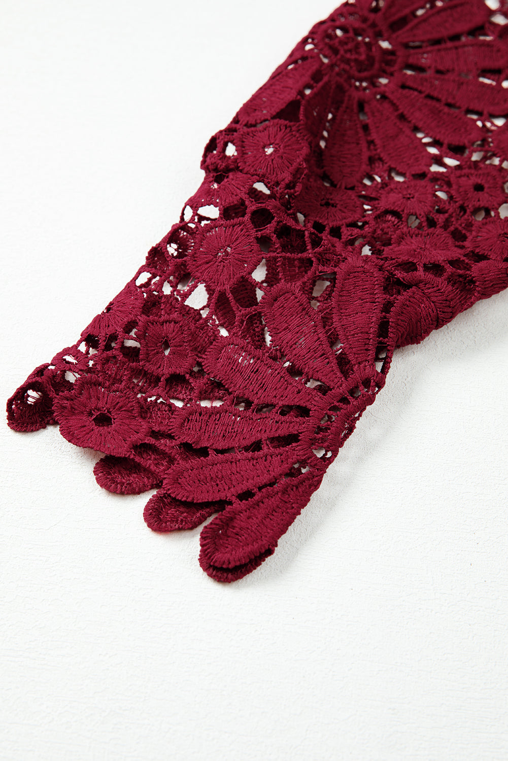 Burgundy Pleated Lace Sleeve Shift Mini Dress 63e6fe7db79822e5