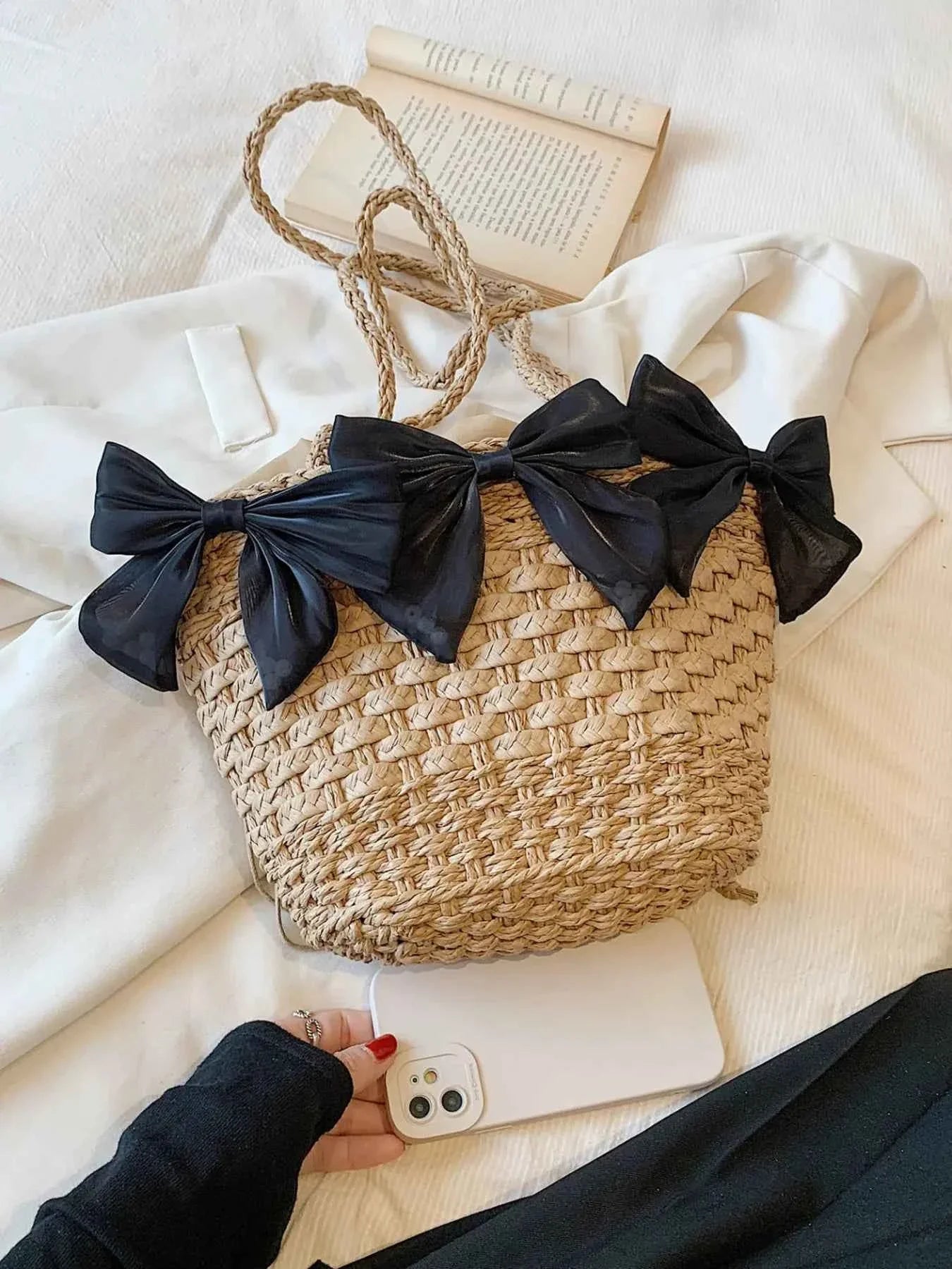 Bow Braided Shoulder Bag Khaki onesize 63f578d9857f44fb9ae4670e3278bcf6-Max-Origin