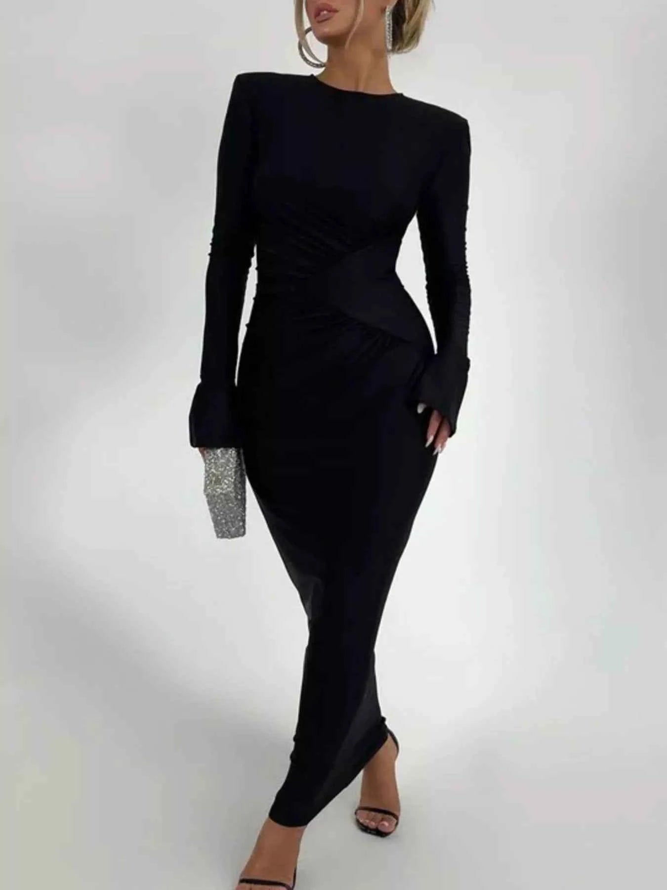 Ruched Long Sleeve Bodycon Maxi Dress 63fc9fcc-8eb4-4192-b40f-3560e577172d-Max-Origin