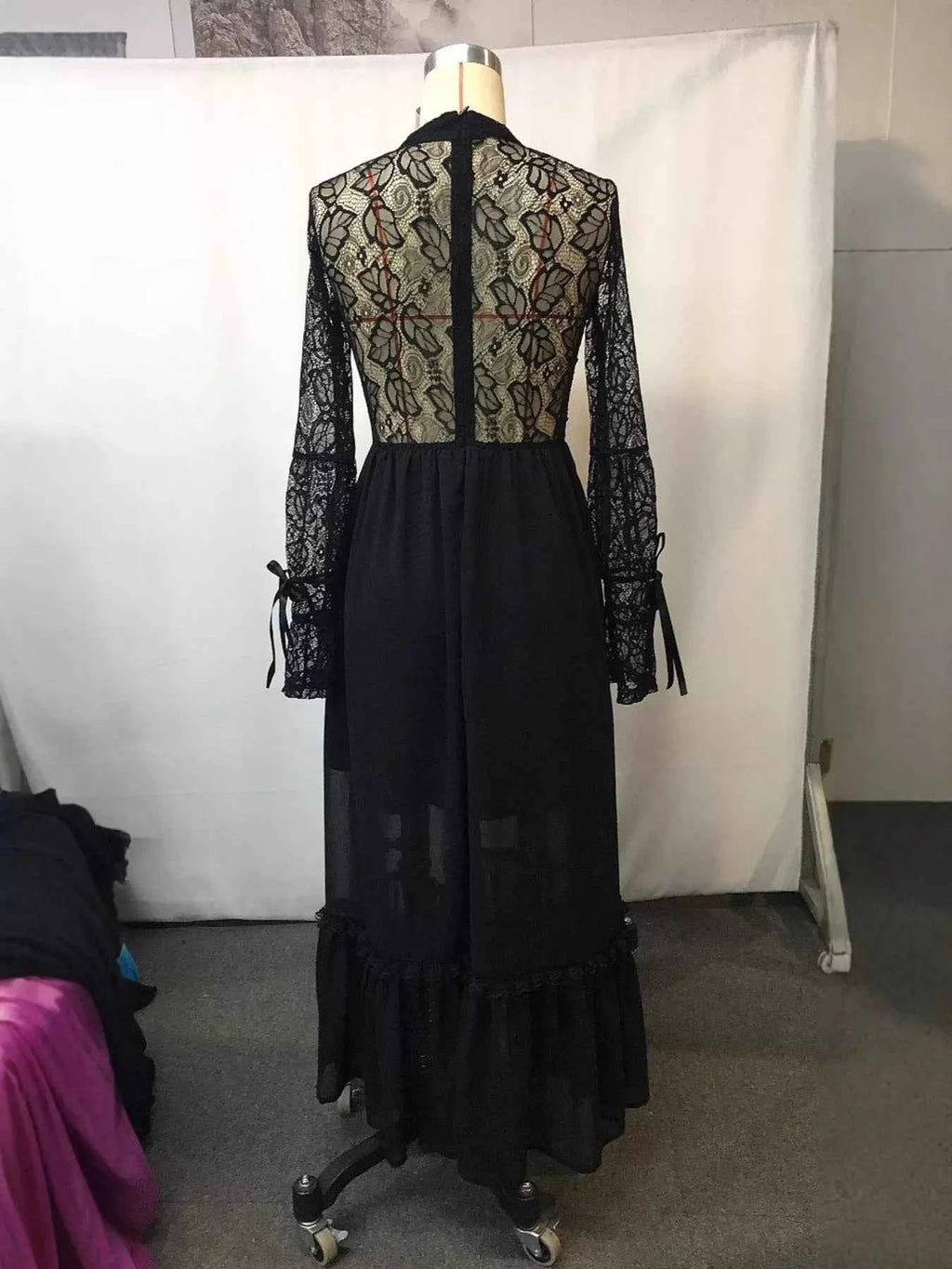 Lace Long Sleeve Maxi Dress 64039dc7bf2e42d684348f31c7143dcb-Max-Origin
