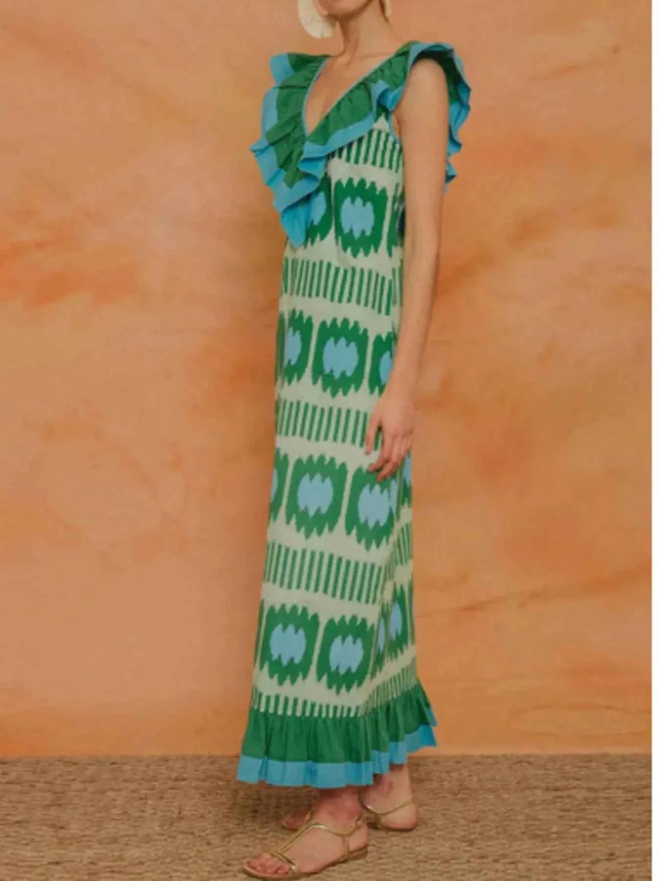 Ruffled V-Neck Printed Maxi Dress 640a41ca59b34a9f99ca23946c2271ee-Max-Origin