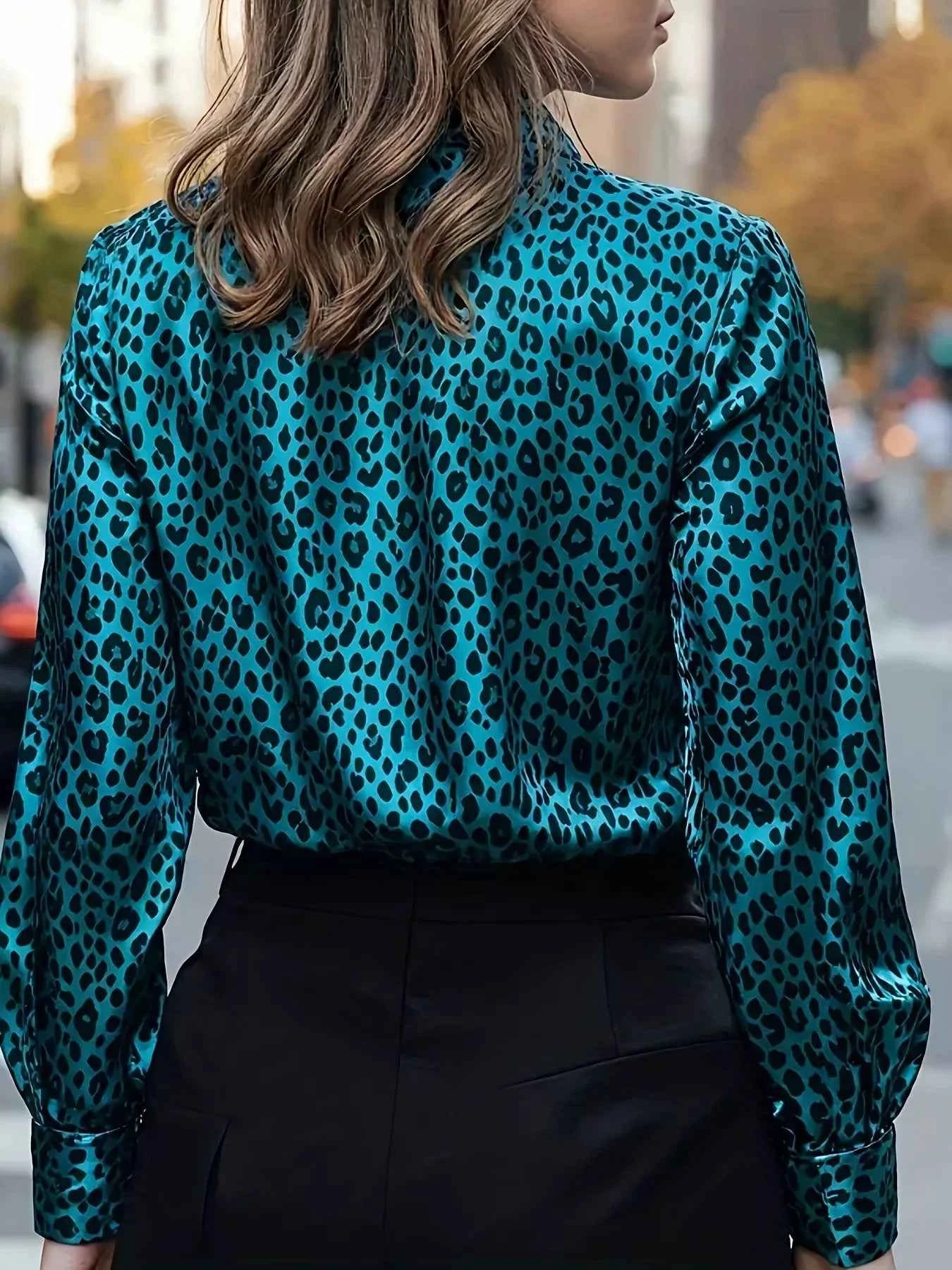 Leopard Button Up Long Sleeve Shirt 643d39afc1f14d68b08a5aafa055f771-Max-Origin