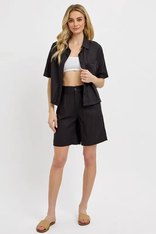 High Rise Pleated Front Shorts 644b0472-832d-44cf-846b-74bb66d3817d-Max