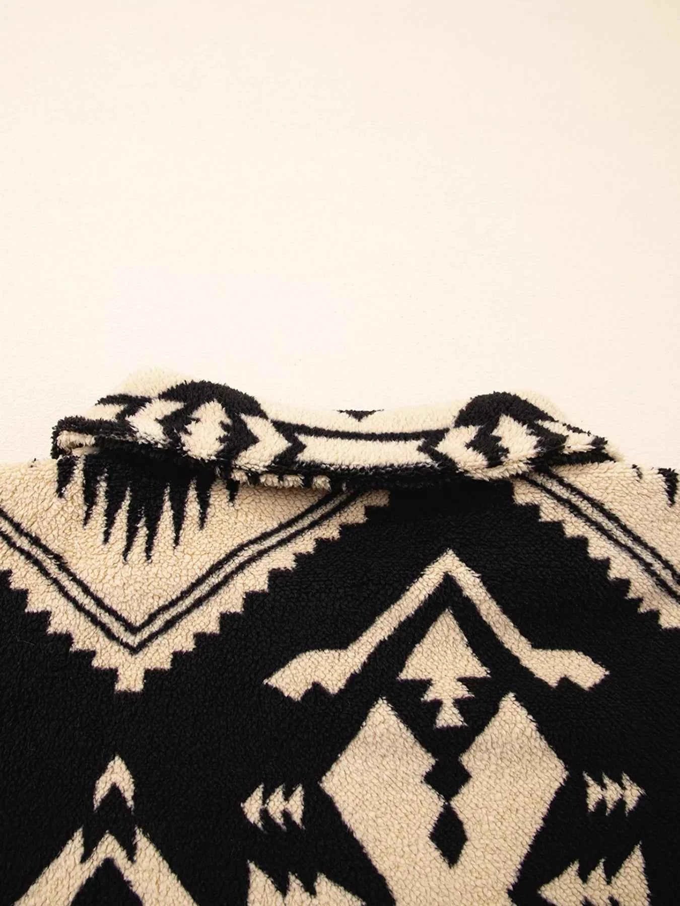 Western Aztec Half Zip Plush Sweatshirt 644eda048adf42efb93956b088350faa-Max-Origin