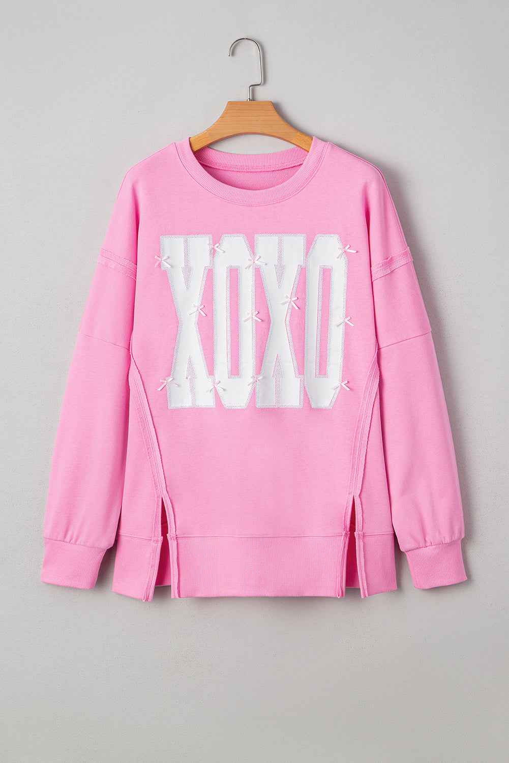 Pink Bow Sequin XOXO Letter Graphic Exposed Seam Baggy Sweatshirt 64aa9bf22139aa40