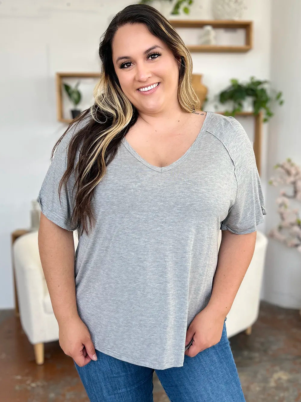 Basic Bae Full Size Bamboo Slit V-Neck Short Sleeve T-Shirt 64b55bcd-bc30-4a5a-8b90-18a5af9d0b54-Max