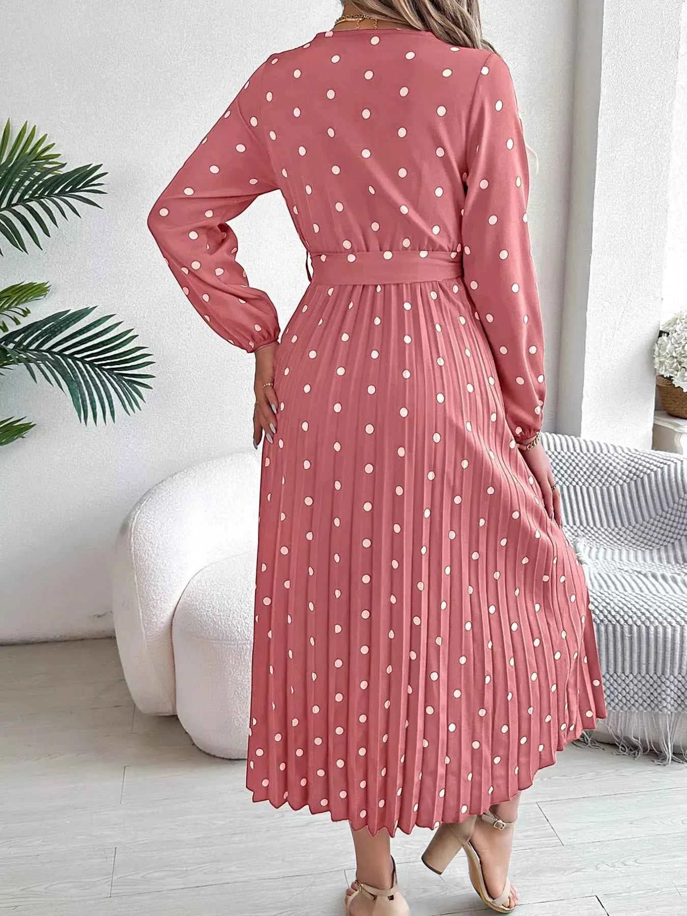 Front Tie Polka Dot Midi Pleated Dress 64e57869-f97b-45e1-9382-e766c401651c-Max-Origin