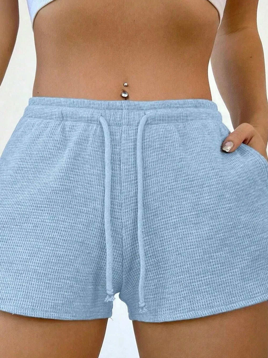 Drawstring Shorts with Pockets 6500bf7d-400e-4aaf-82a6-c58c57f214ec-Max-Origin