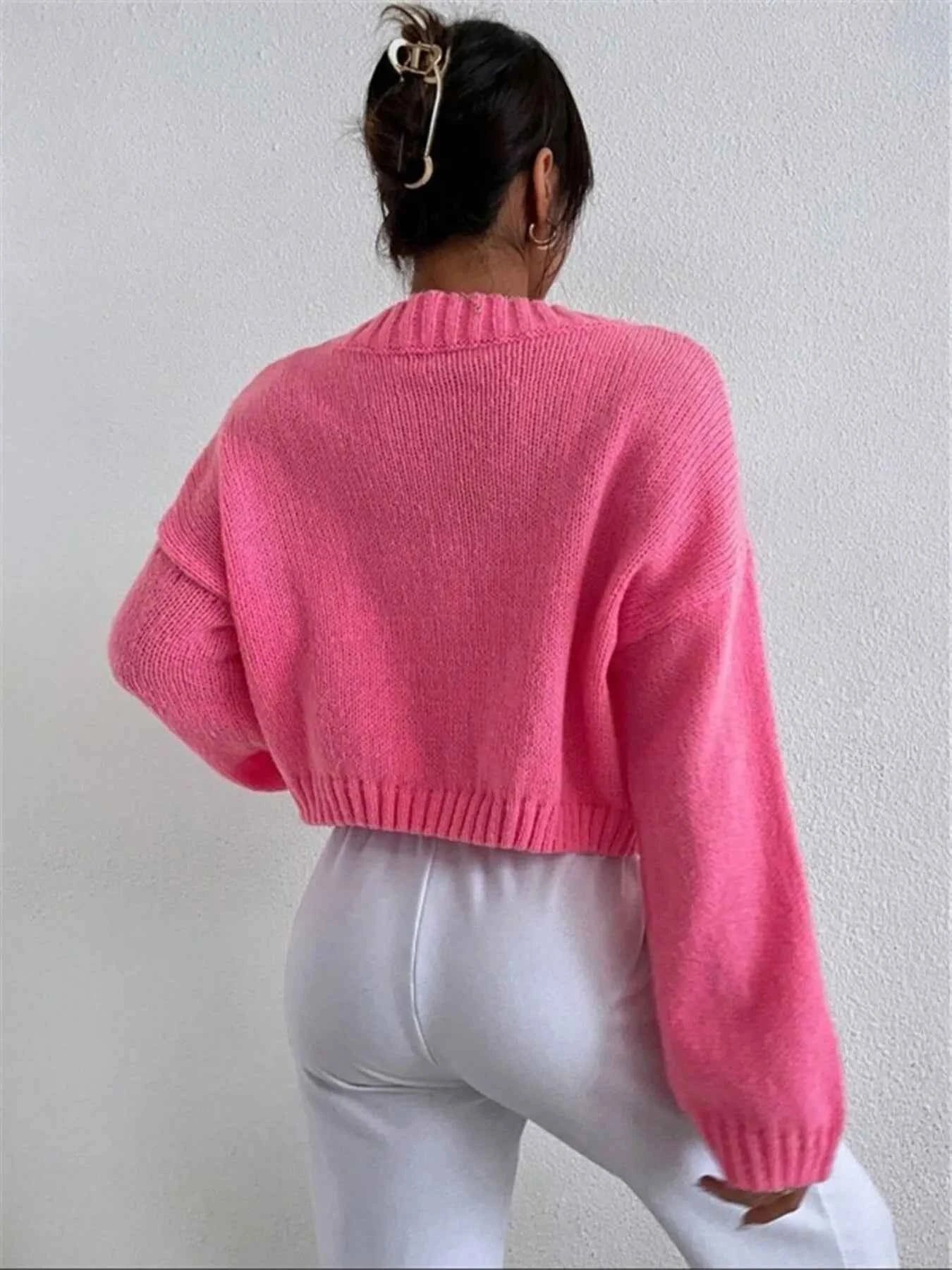 Contrast Cloud Pattern Cropped Button-Up Cardigan 6513043f5bdd491d86b391b6f0e7bc5f-Max-Origin