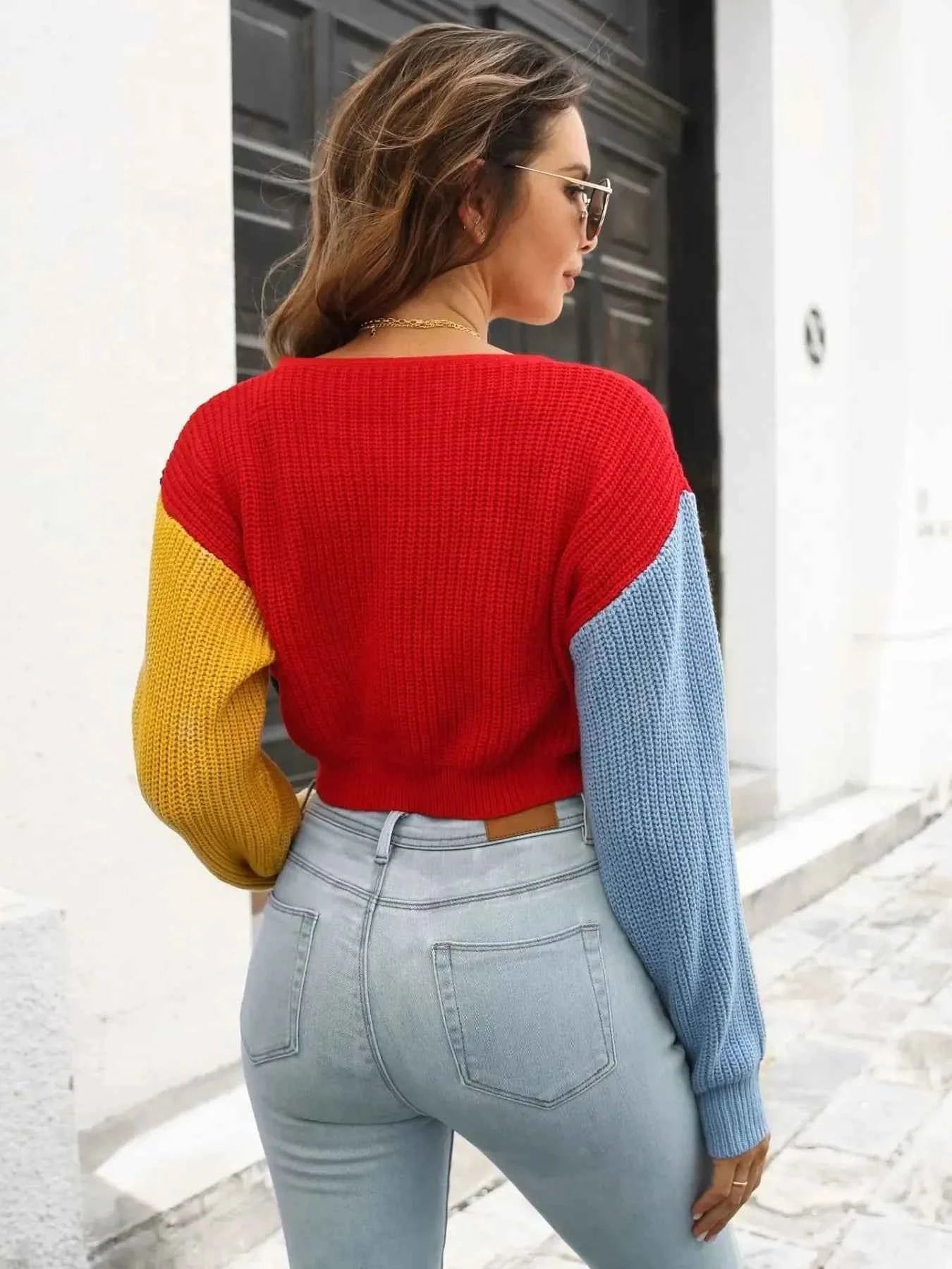 Color Block Cropped Button Front Cardigan 653f3775-736c-42ae-bc10-a560b490ea09-Max-Origin
