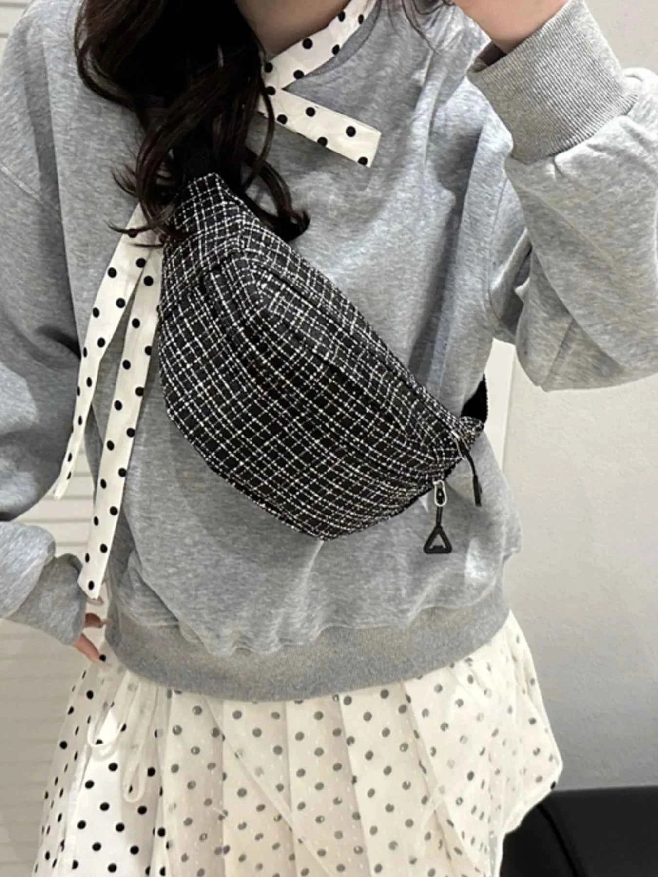 Plaid Pattern Crossbody Bag 65469647-249c-4bb3-a97e-7b4546e264fa-Max-Origin