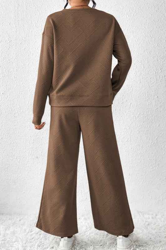 Textured Top and Pants Set 6570c54e-e8de-4b05-aea1-3fdcd15b3028