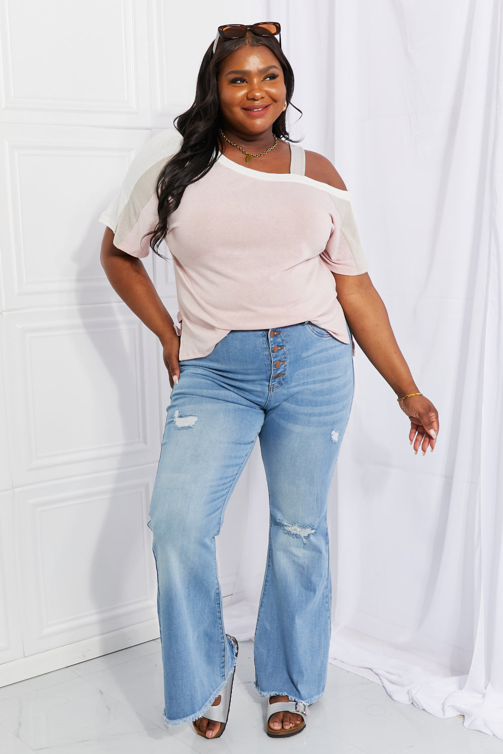 Andree by Unit Full Size Something Simple Cold Shoulder Tee 6584038eef4247cf861cf8b7ef3d5bdf-Max
