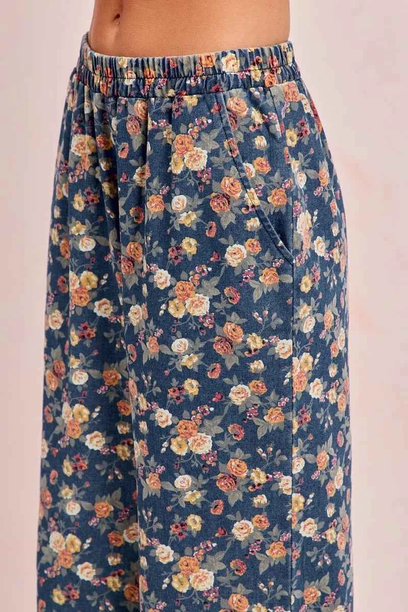 BiBi Washed Floral Print Wide Leg Jeans 659d324dee104395a160ec4bf0a520e2-Max-Origin