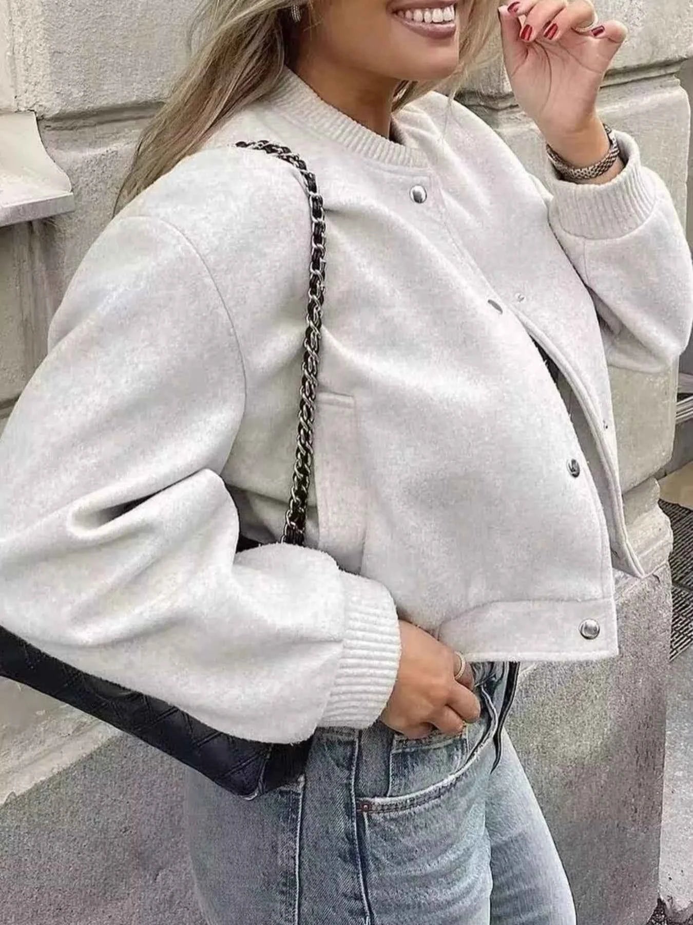 Snap Down Cropped Jacket Light Gray 65be8b82-9481-478b-a246-180a2f22a65d-Max-Origin