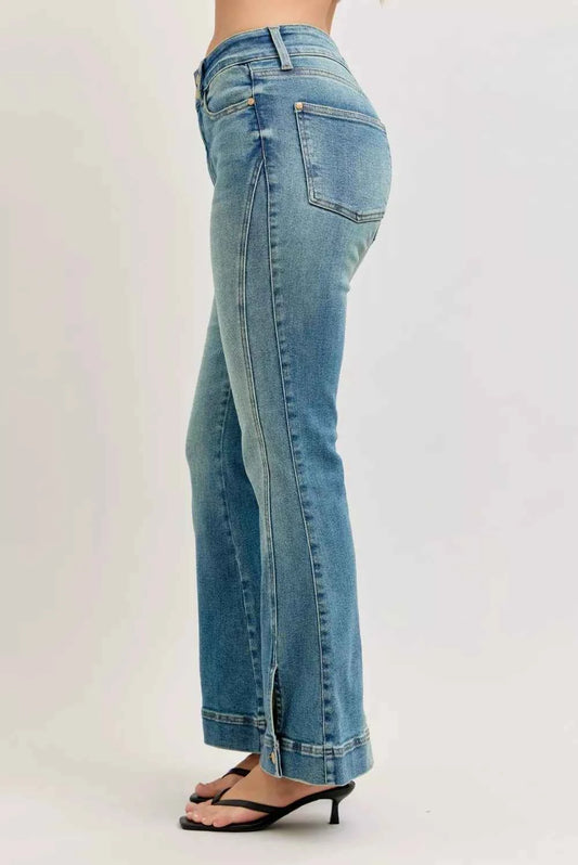 High Waist Vintage Wash Flare Jeans 65e3e81337d448d28d159f3dcf725e0b-Max-Origin