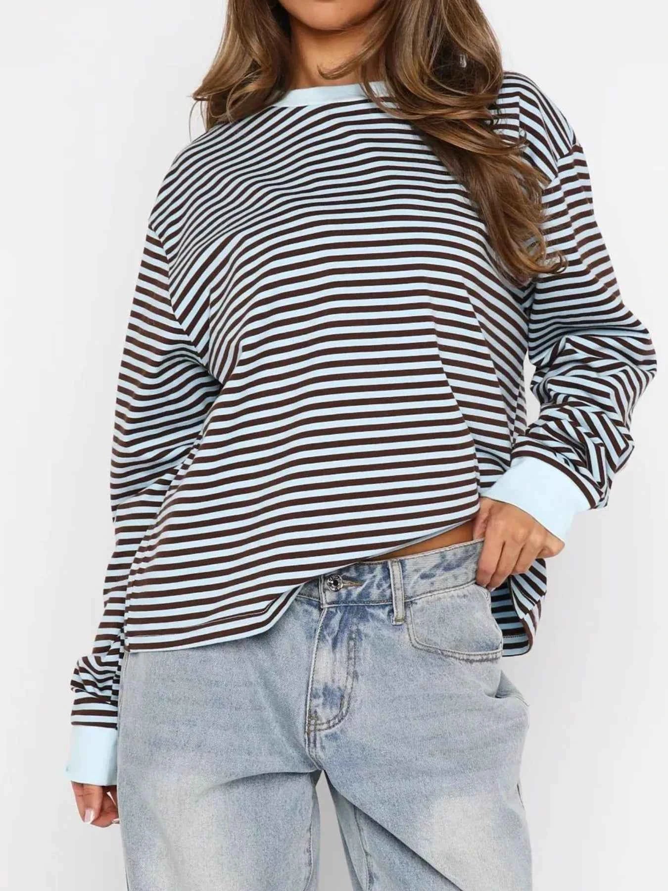 Striped Oversized Round Neck Sweatshirt Light Blue 6651a133-7f7b-4146-a4b1-8b165cdfc35b-Max-Origin
