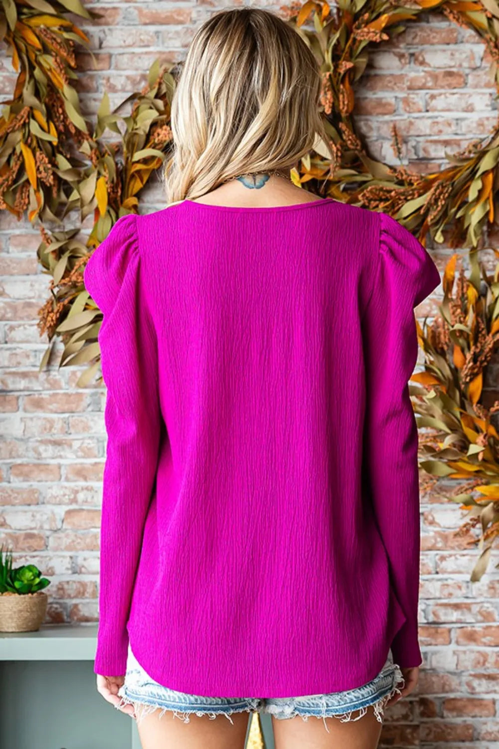 First Love Texture Puff Sleeve Round Neck Blouse 6664f7dd-0d70-4031-8b7d-c613677c201f-Max