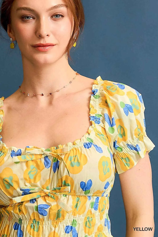 Floral Smocked Peplum Blouse 667ce27d-3c2e-4078-8572-c1fc0ada0f5a-Max-Origin