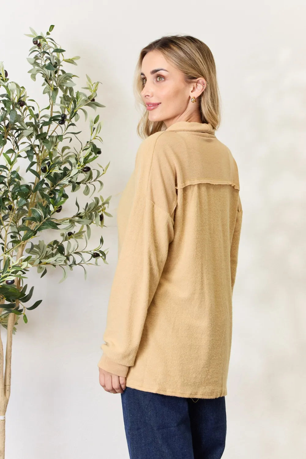Heimish Full Size Button Up Long Sleeve Cardigan 66800eb99d8642178e3402d8ddc03d29-Max