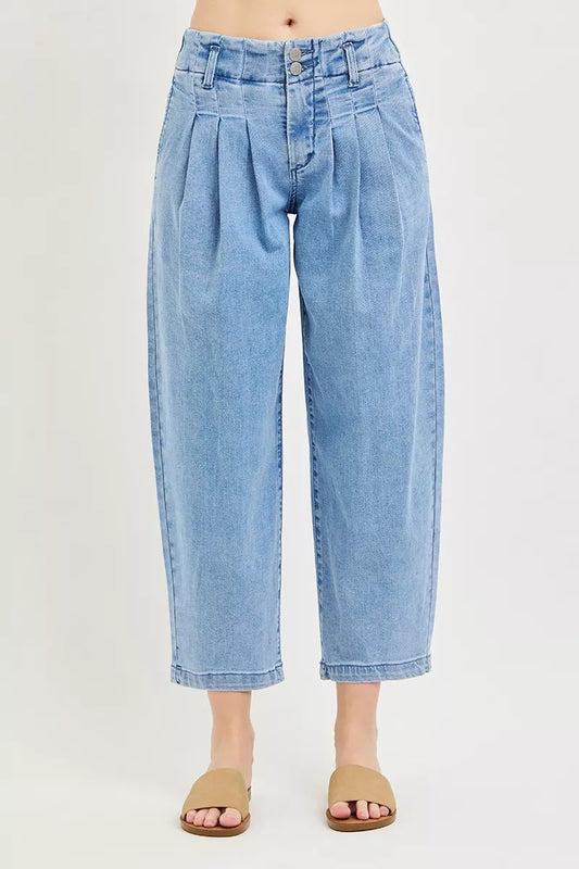 Slouchy Crop Barrel Pleated Jeans 66b0744d-4499-4d48-81e2-ff21a1fc641c-Max-Origin