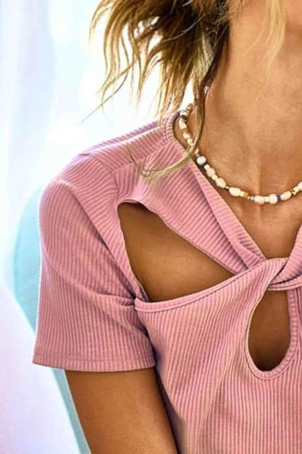 BiBi Rib Knit with Cut Out and Front Twist Detailed Top 66c9023a-68ef-41a1-bab4-b61edff97cc6-Max-Origin