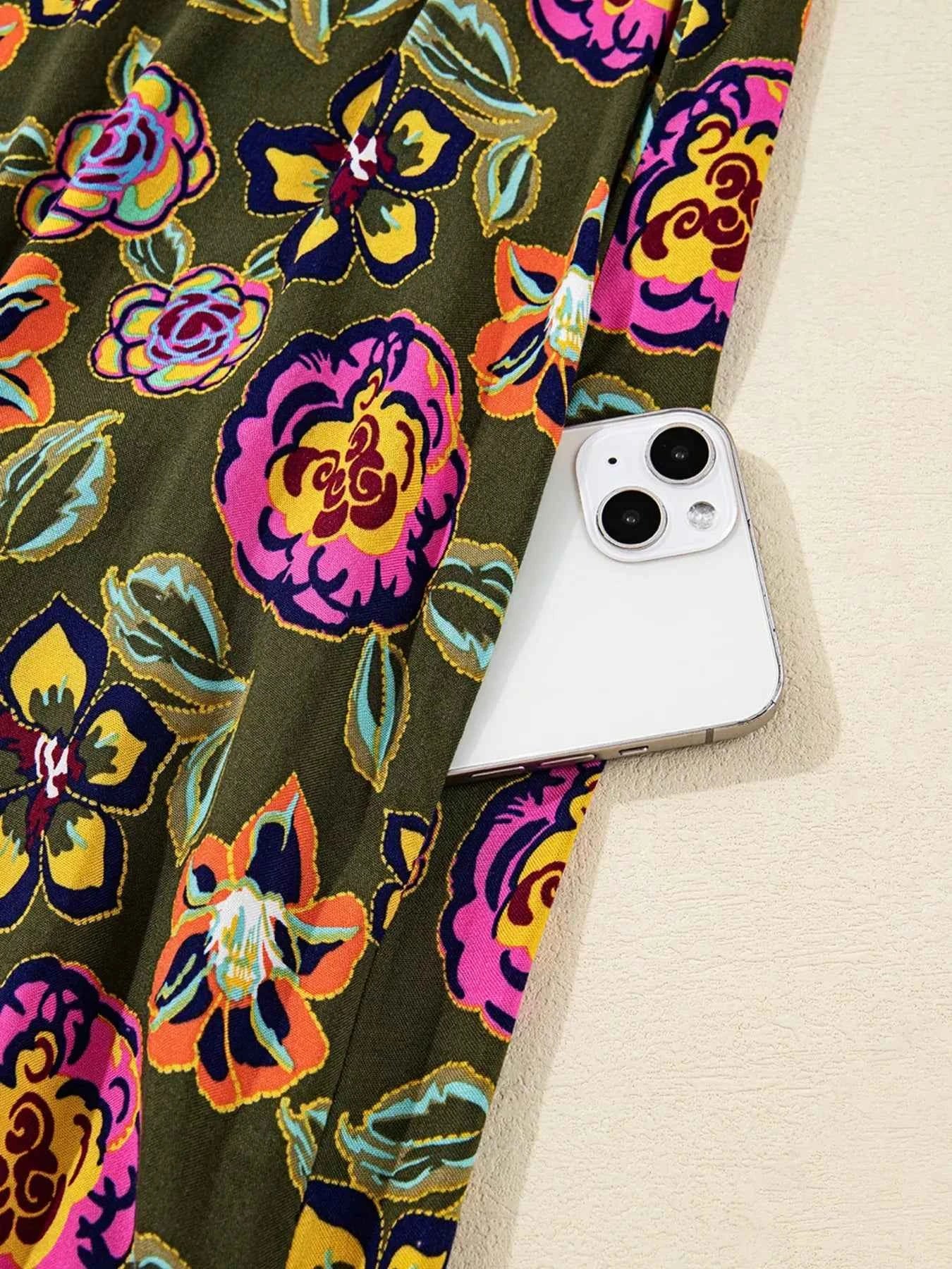 Floral Print Split Neck Bubble Sleeve Shift Mini Dress 672ceb30bb07440c99cd17e83dd6e38c-Max-Origin