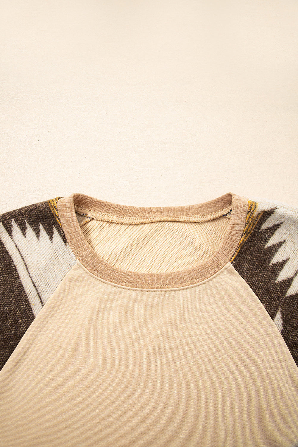 Light French Beige Geometric Patchwork Raglan Sleeve Pullover Sweatshirt 6776b8ad770aca10