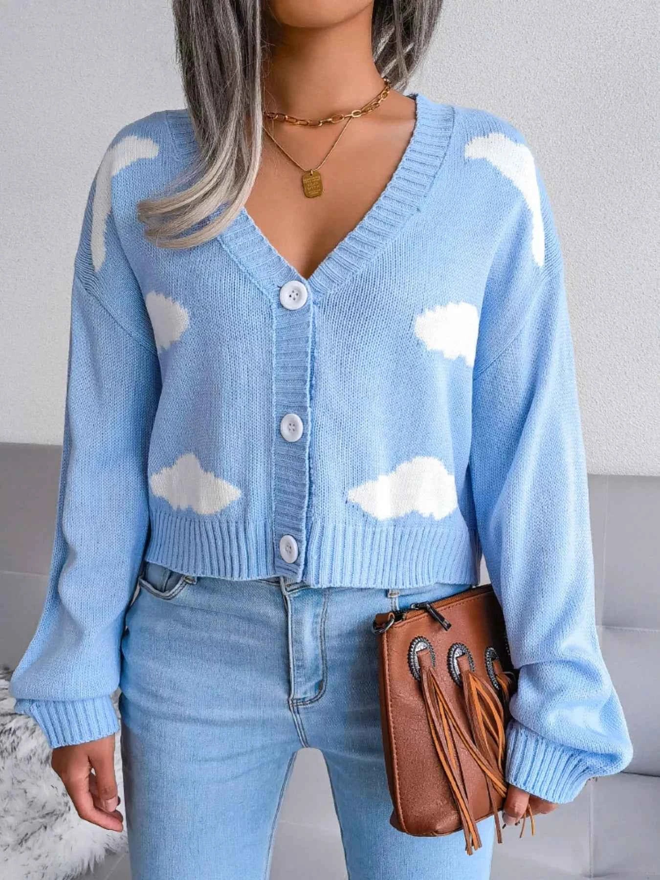 Cloud Pattern Button-Up Cropped Cardigan 67dcd3db-58ab-4cbf-a7e2-924ef6618d1b-Max-Origin
