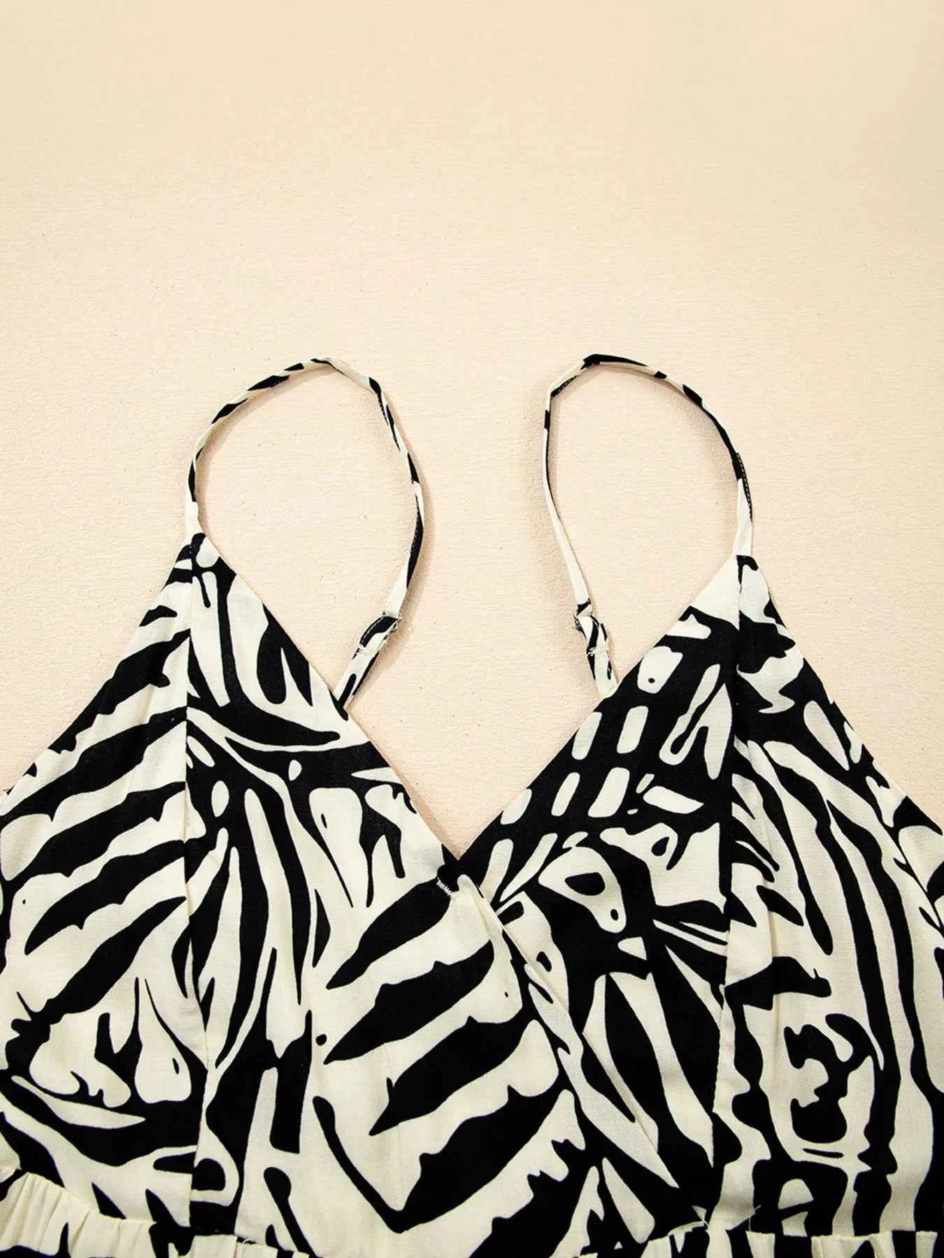 Palm Print Wrapped Spaghetti Straps Tiered Dress 67f38b890ae74f6ba0a95469e5491e6d-Max-Origin