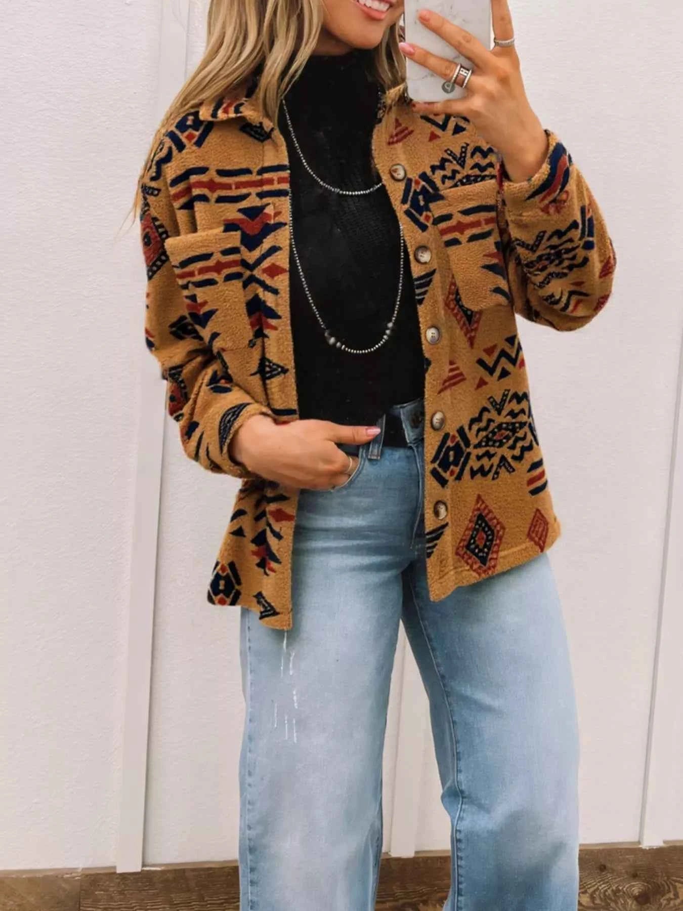 Western Aztec Pattern Fleece Button-Up Shacket 6801b1ac-fadd-4ac3-87c8-61f1609df25f-Max-Origin