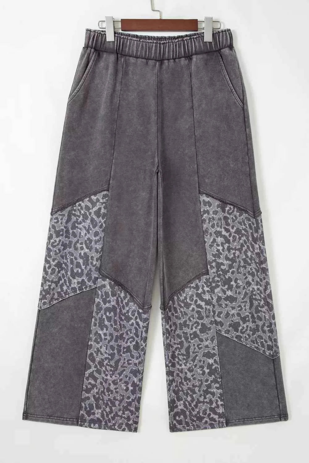 Mineral Wash Leopard Patchwork Loose Pants 685e9e2a-66f1-427a-af0c-4fb2cf97b950-Max-Origin