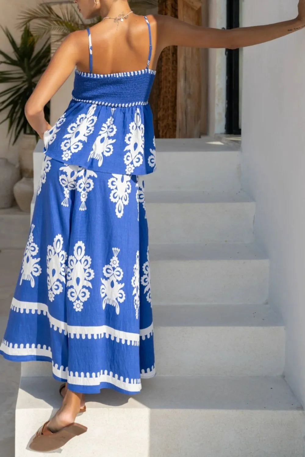 Printed Square Neck Cami and Wide Leg Pants Set 68683029-c356-4e36-b68b-ef6c4314827f-Max-Origin