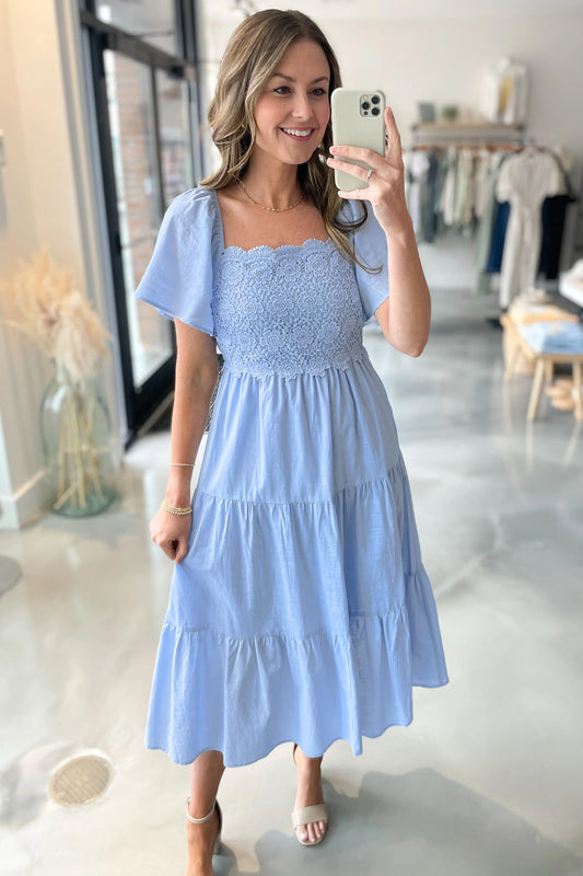 Beau Blue Flowy Short Sleeve Lace Detail Square Neck Tiered Midi Dress 6871222e7b7000ee