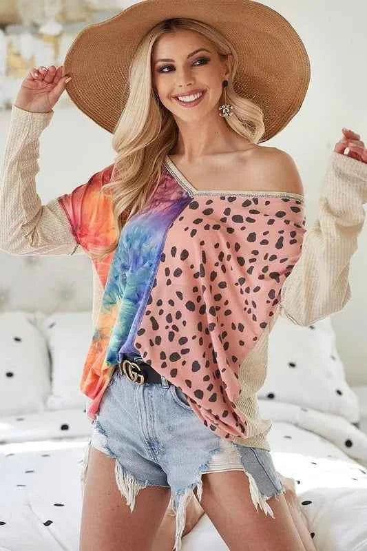 BiBi Print Block V Neck Top with Contrast Stitching 68867c1f0010495397fc3ac14daf3145-Max-Origin